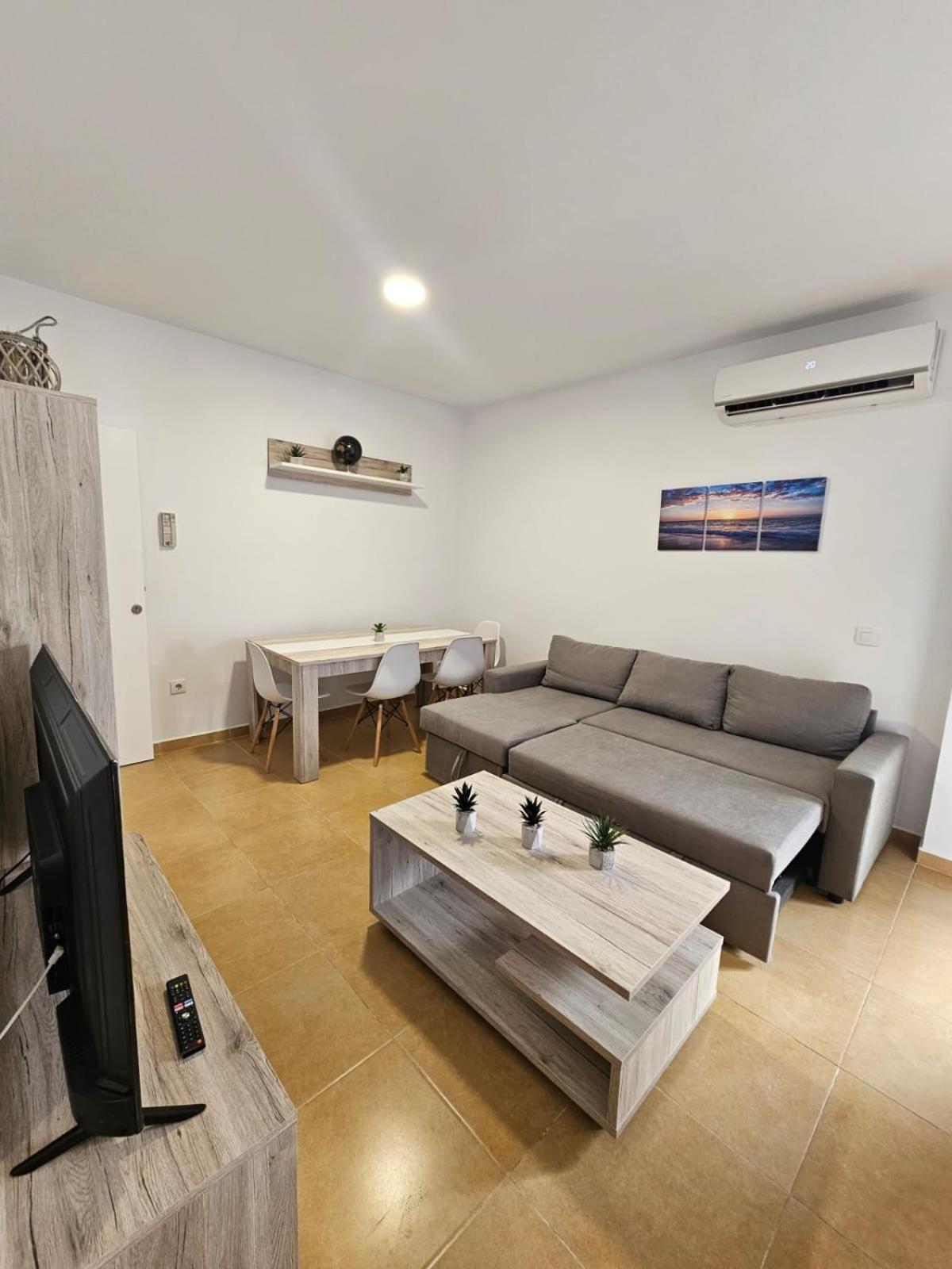 צ'יקלנה דה לה פרונטרה Apartamentos Terraza Chiclana Centro Ciudad מראה חיצוני תמונה